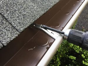 Hidden Rain Gutter Bracket